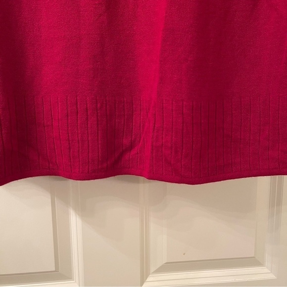 Mercer Street Studio Faux Fur Collar Red Sweater (H1) - Picture 5 of 7